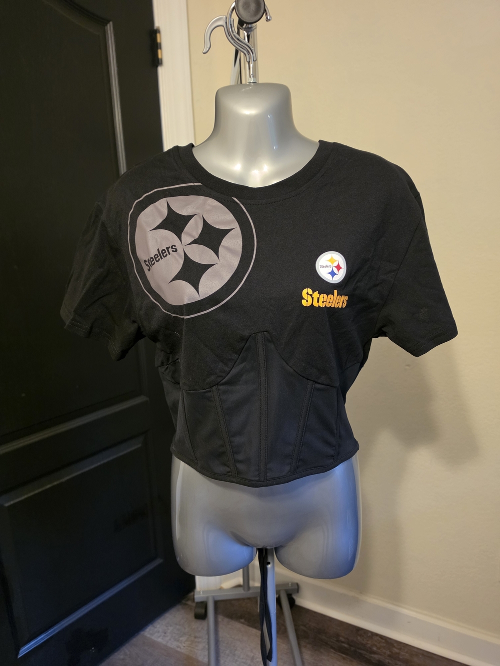 Fashion Nova Black Pittsburgh Steelers Cropped Corset Tee